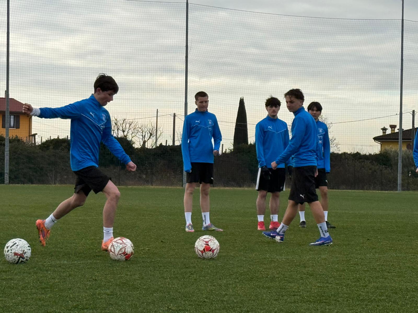 Juniorentraining FC Sins
